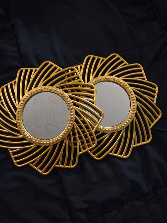 Decorative wall mirror (2pcs set)