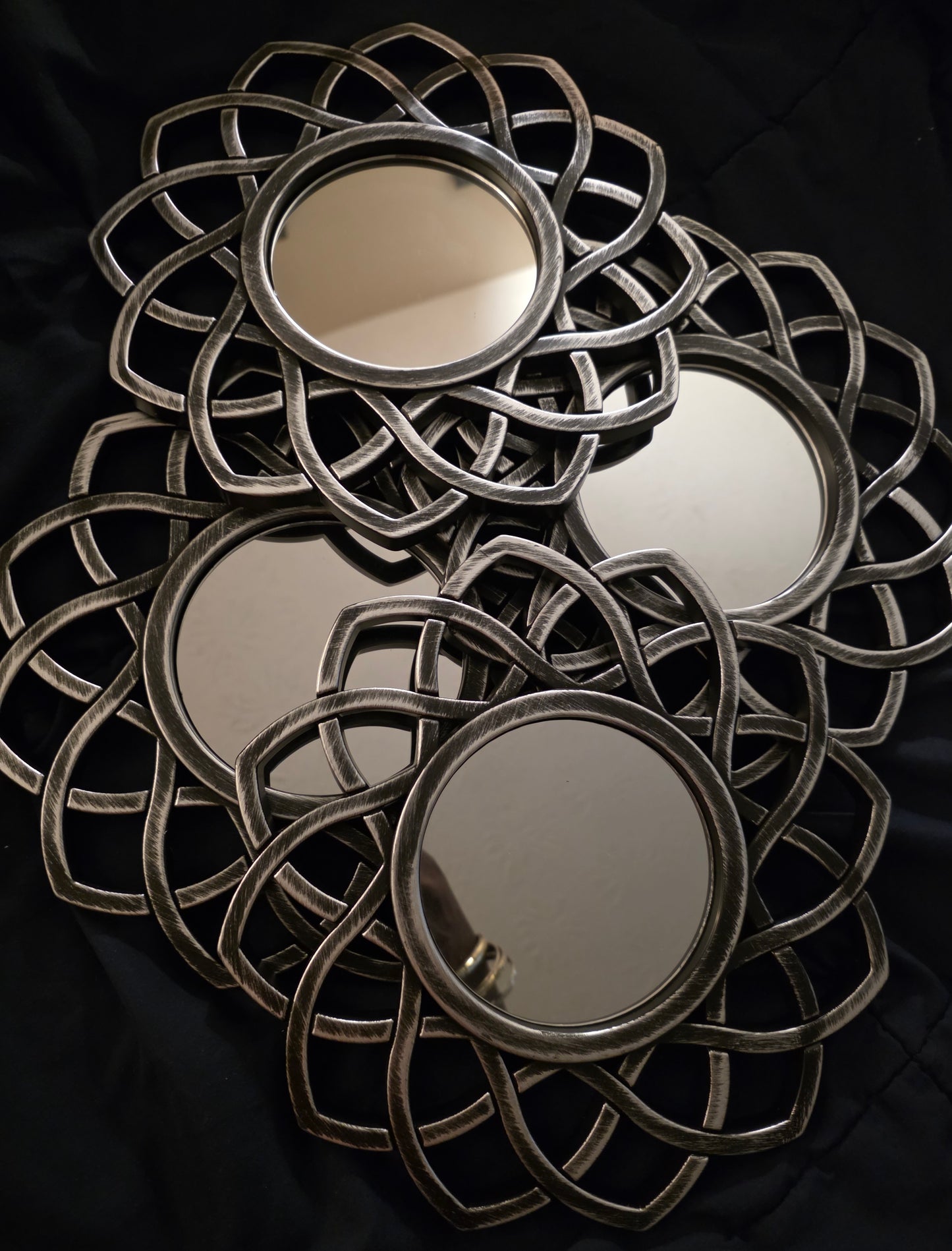 Antique style wall mirrors (4pcs set)