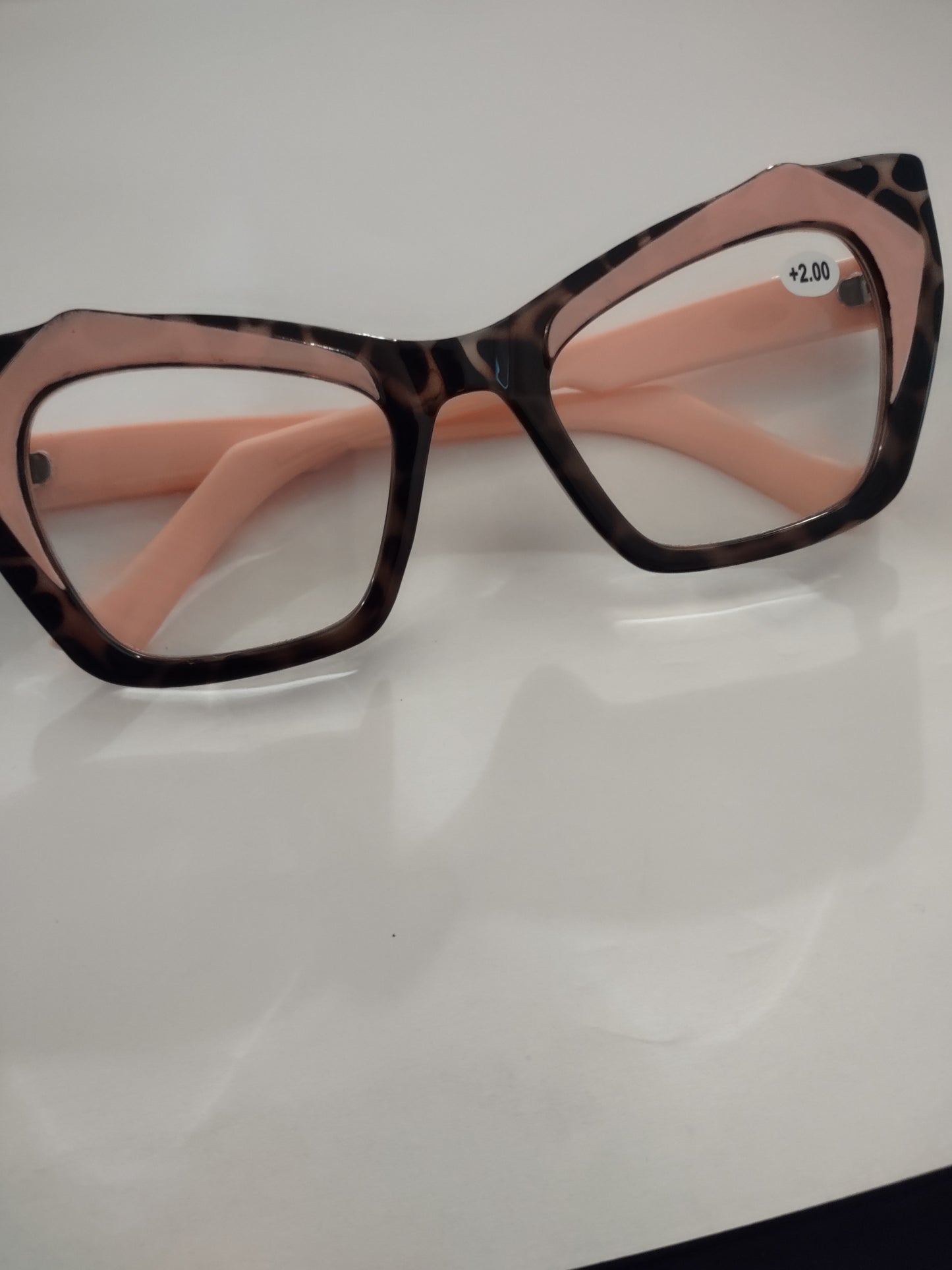 Gorgeous Pink and Brown Cat-eye Reading Glasses